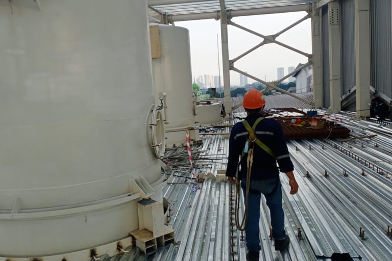 Sinar Alam Cakrabuana Worker Inspect the Facility for Routine Maintenance